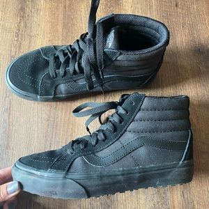 vans non slip shoes near me
